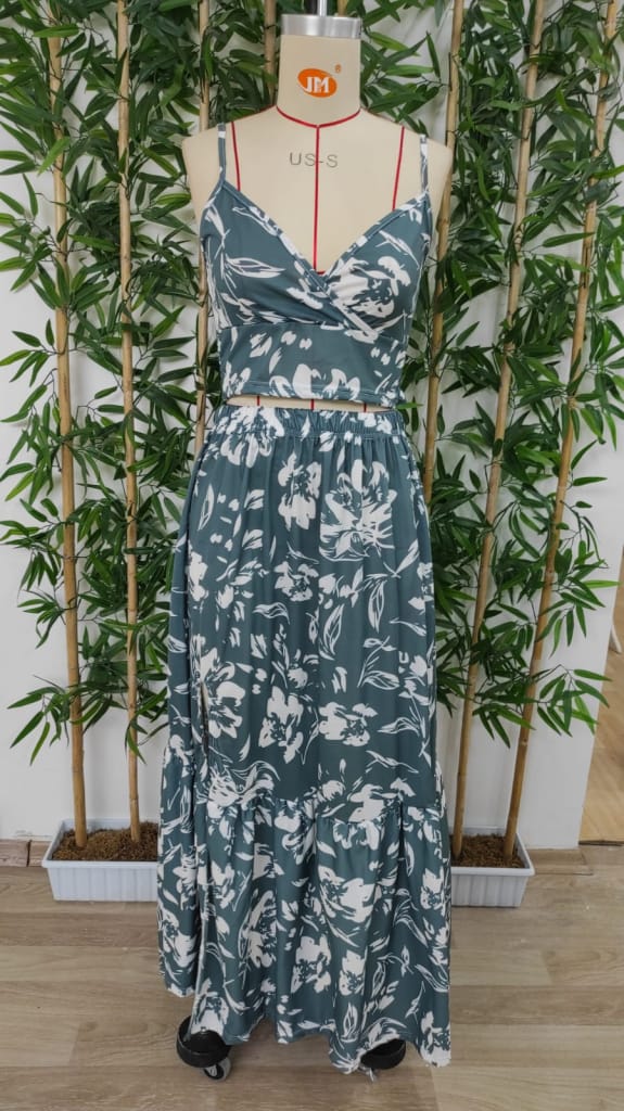 OUTFIT MG 50438